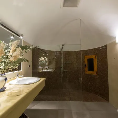 Villa Wicker By Eivillas *